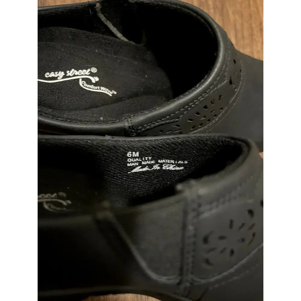 Easy Street Comfort Wave Clogs Black women's size‎ 6M
